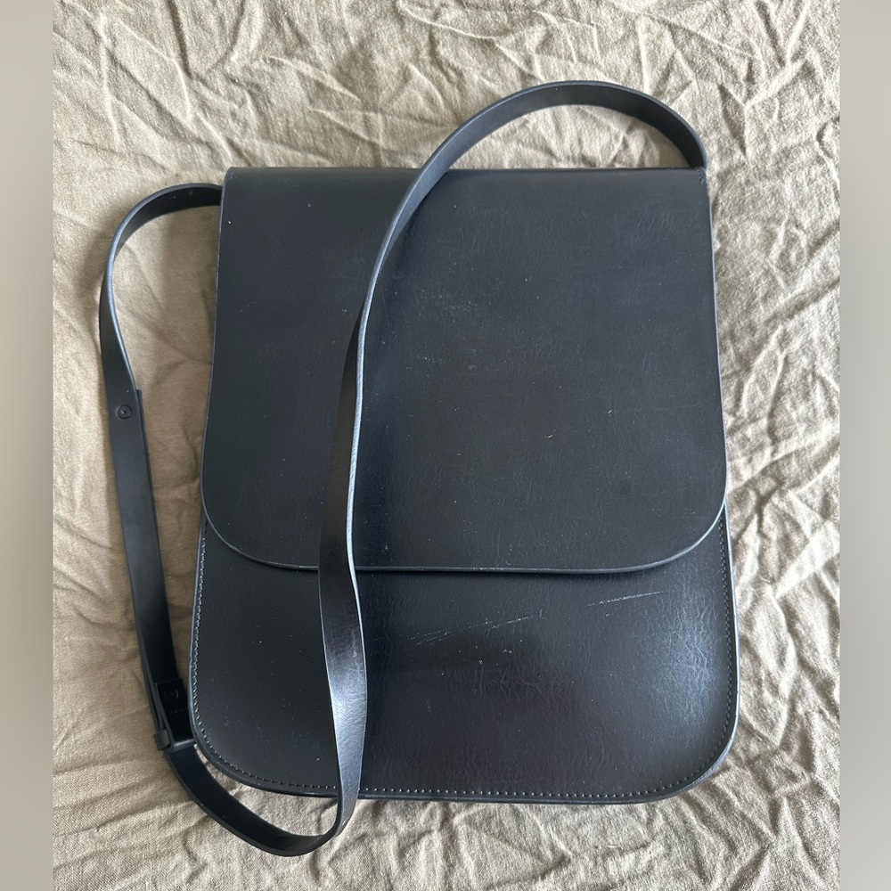 NWT Oak + Fort Black Crossbody Bag